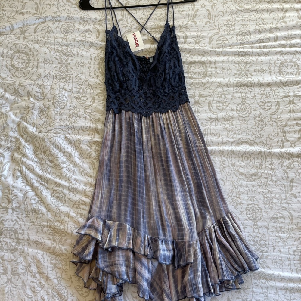 Women’s dress
